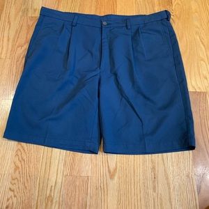 Haggar navy golf/dress shorts. Size 42. Never worn